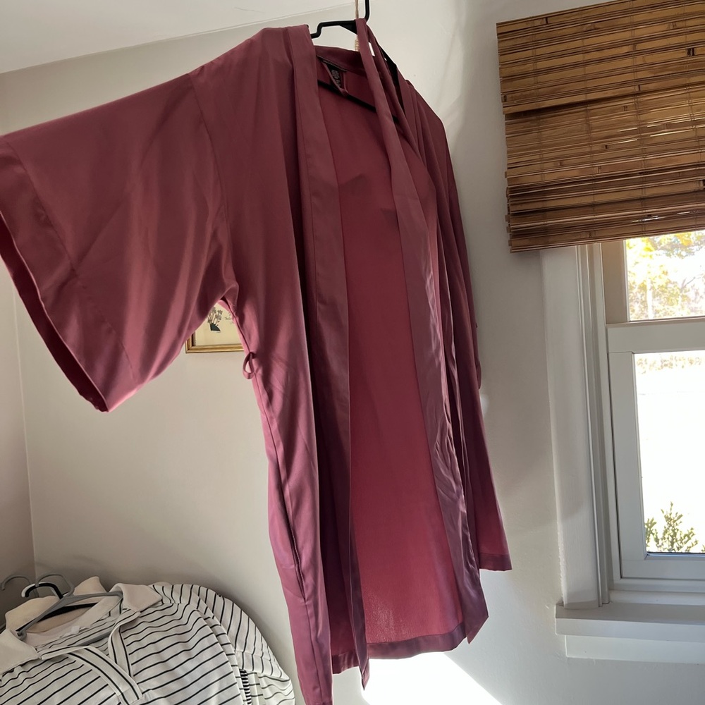 Victoria's Secret Mauve Robe